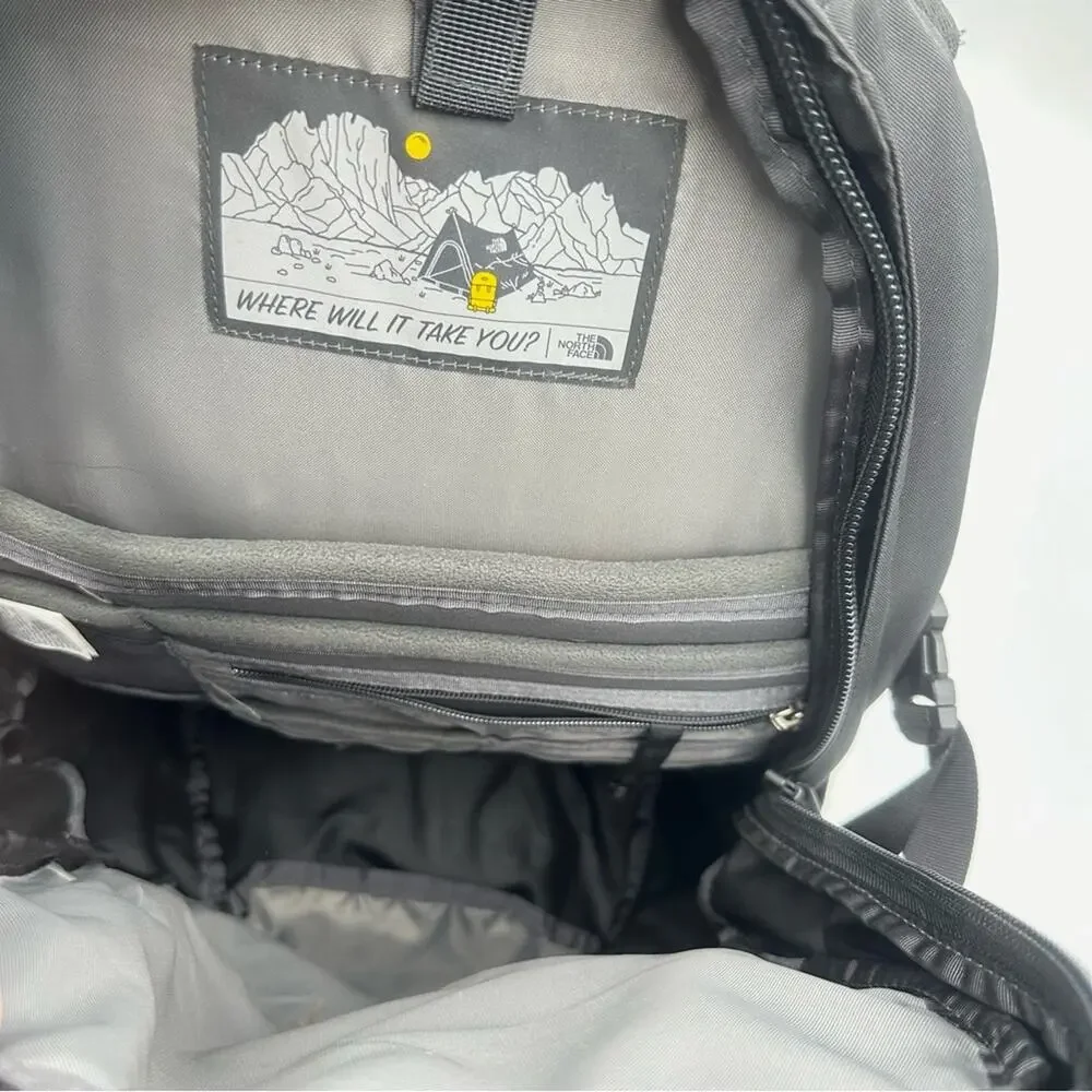 The North Face Fall Line Backpack - Black (has logo embroidered)